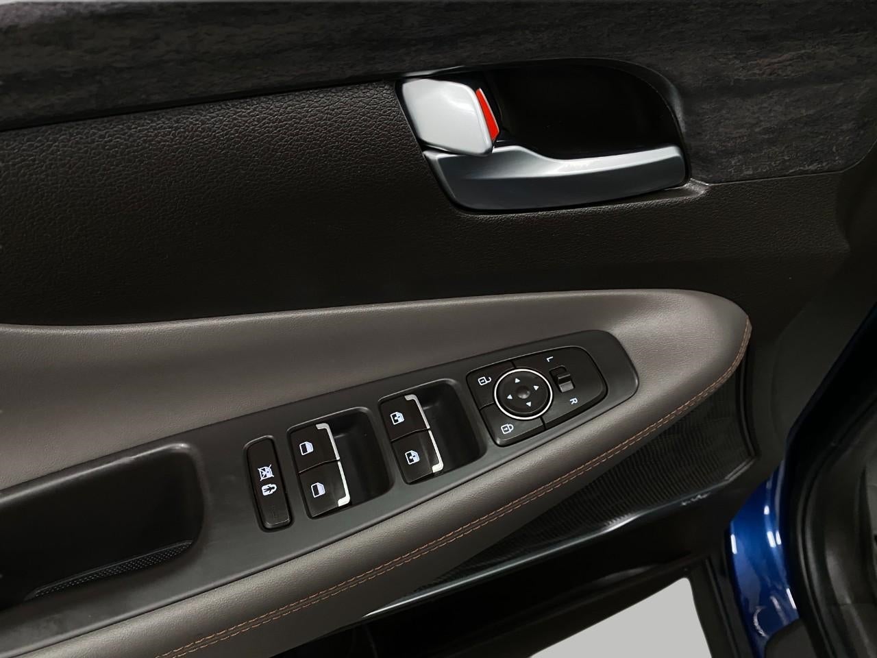 2020 Hyundai Santa Fe SEL 2.4L Auto AWD