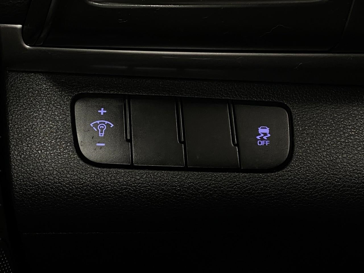 2019 Hyundai ELANTRA 4DR CAR