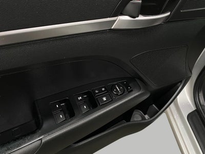 2019 Hyundai ELANTRA 4DR CAR