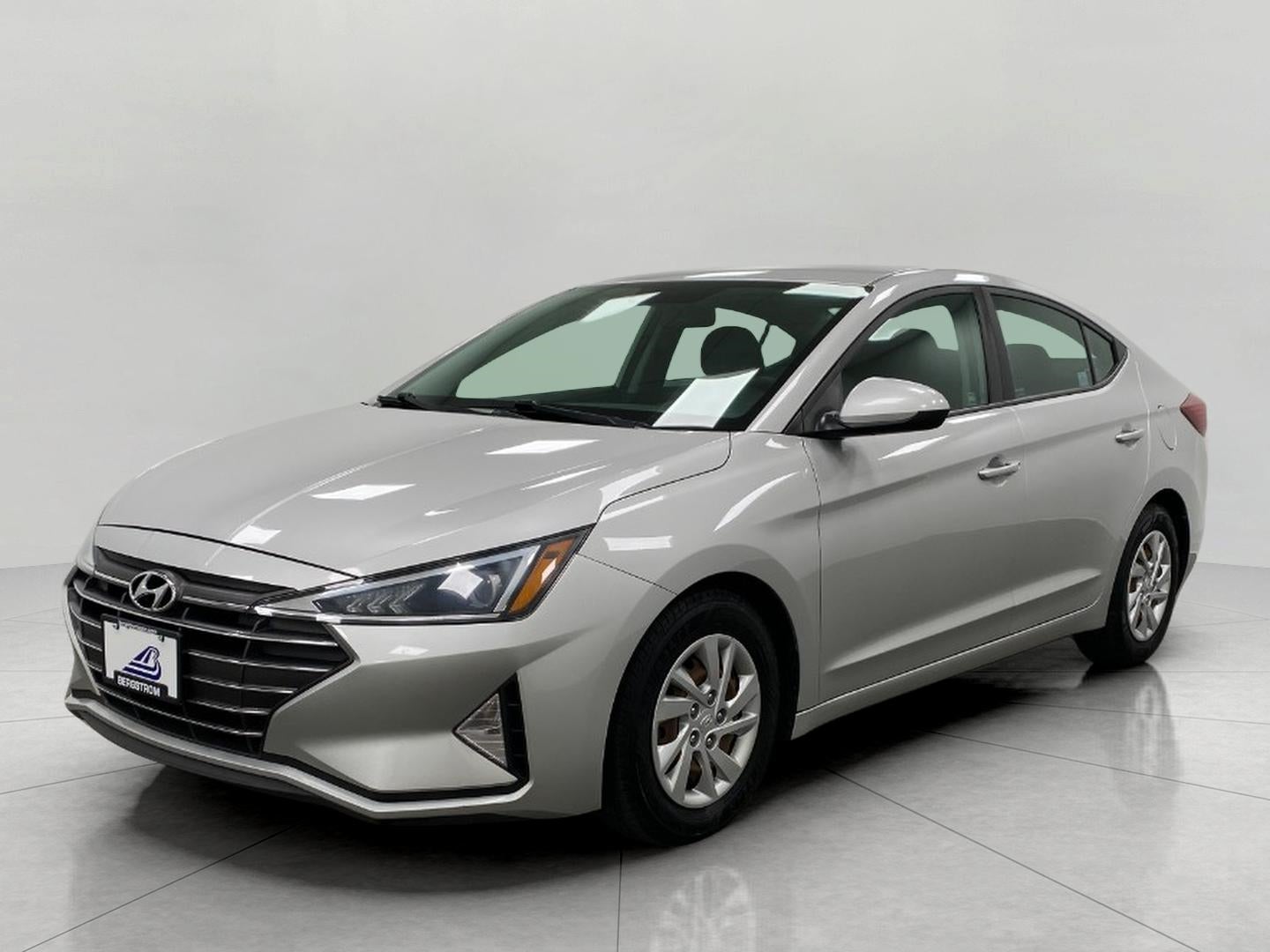 2019 Hyundai ELANTRA 4DR CAR
