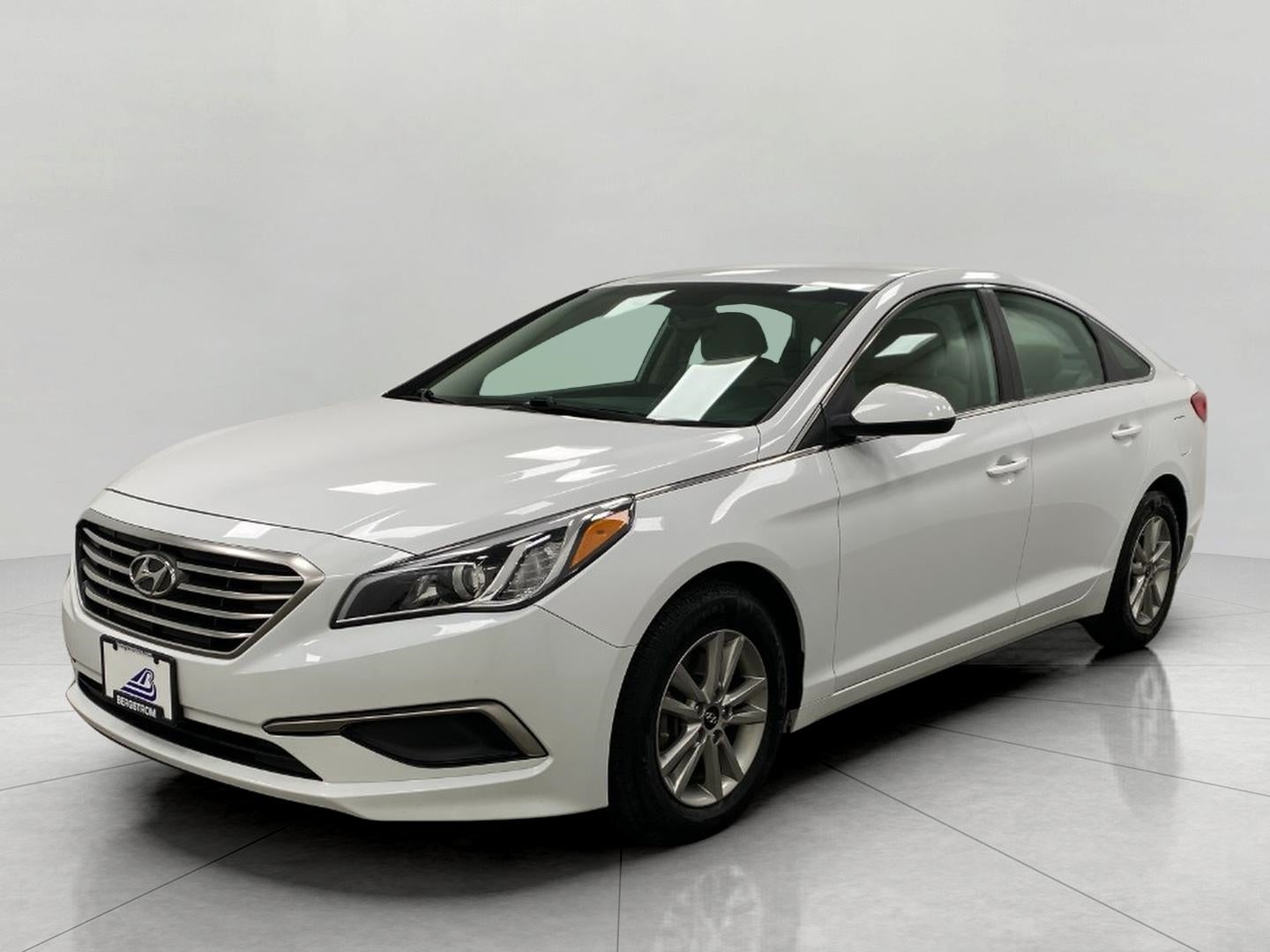 2016 Hyundai Sonata 4dr Sdn 2.4L