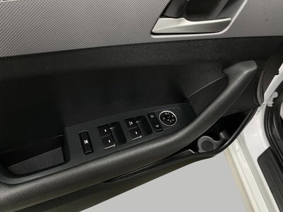 2019 Hyundai Sonata SE 2.4L