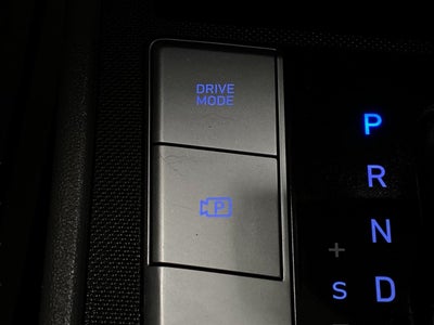 2023 Hyundai Elantra SE IVT