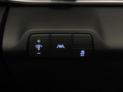 2023 Hyundai Elantra Limited IVT