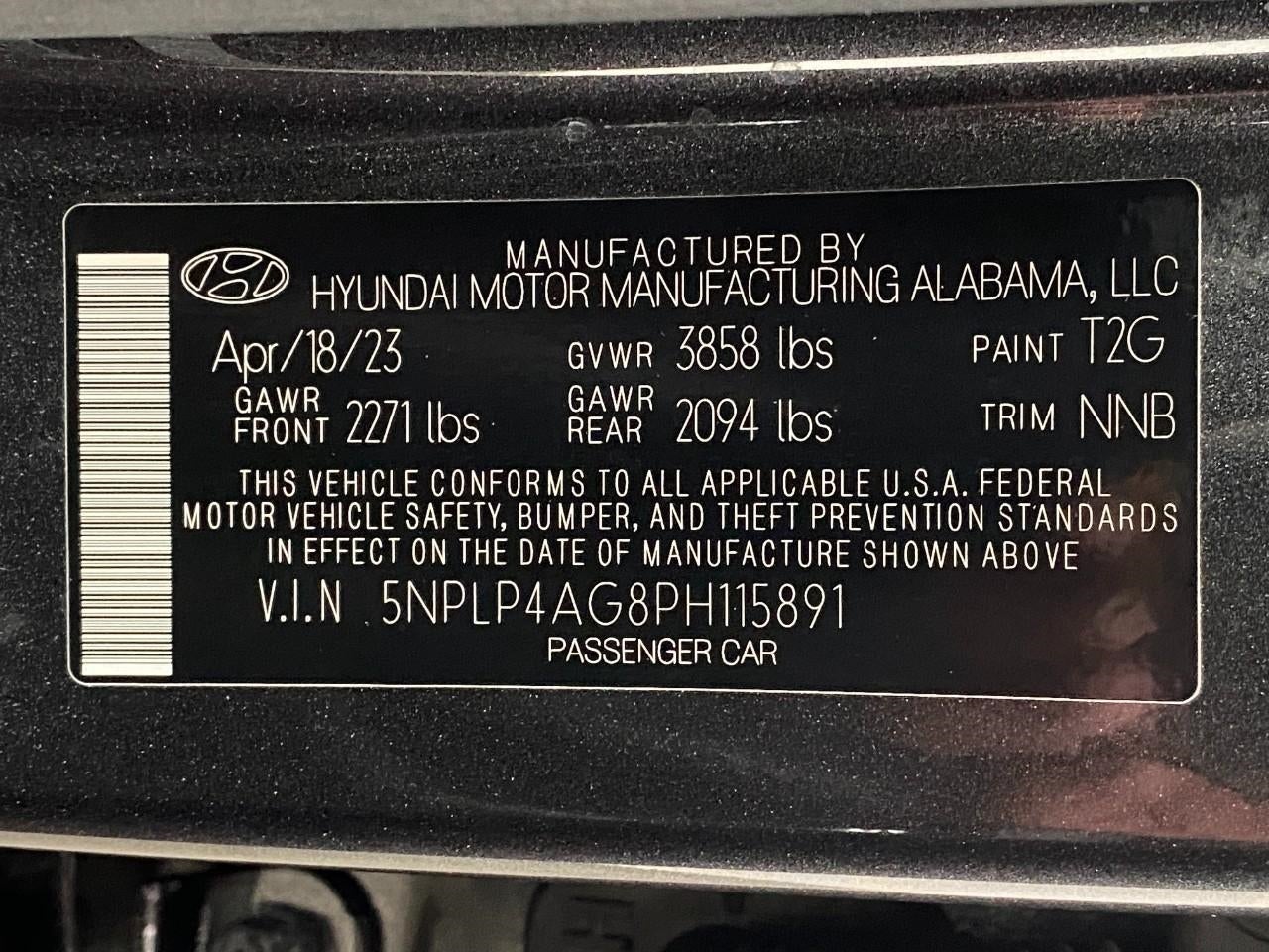 2023 Hyundai Elantra Limited IVT
