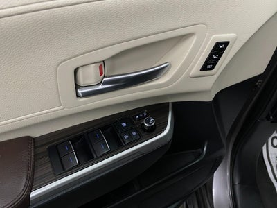 2021 Toyota Sienna Platinum AWD 7-Passenger