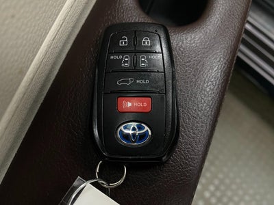 2021 Toyota Sienna Platinum AWD 7-Passenger
