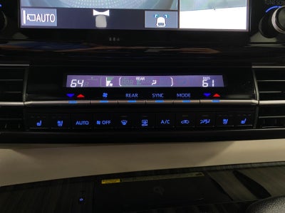 2022 Toyota Sienna Platinum AWD 7-Passenger
