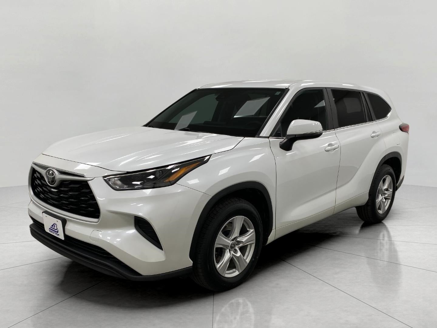 2023 Toyota Highlander L FWD