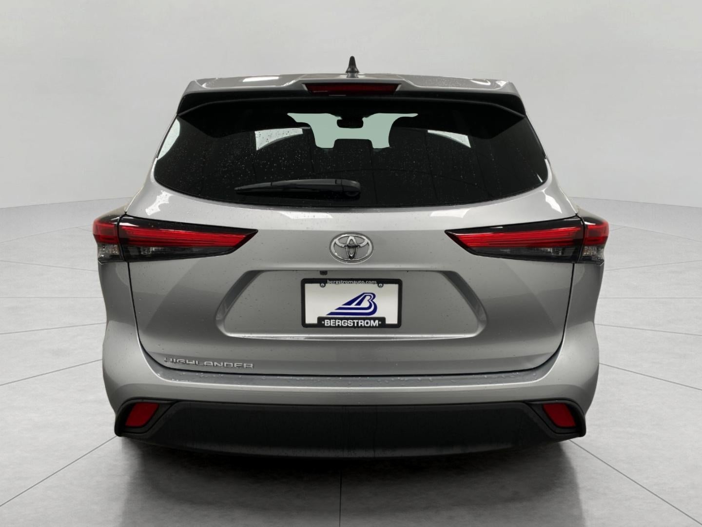 2023 Toyota Highlander L FWD