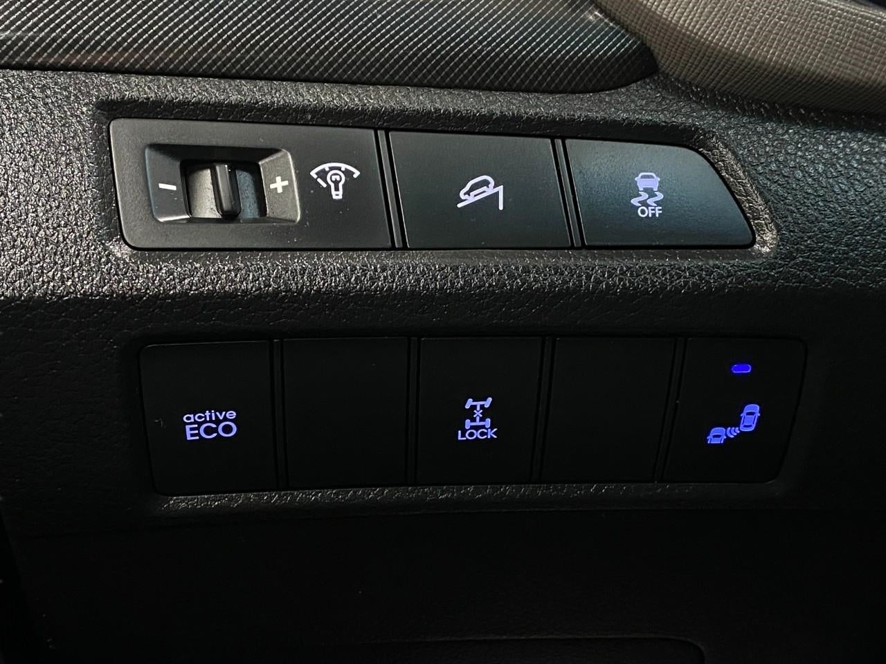 2014 Hyundai Santa Fe Sport AWD 4dr 2.0T