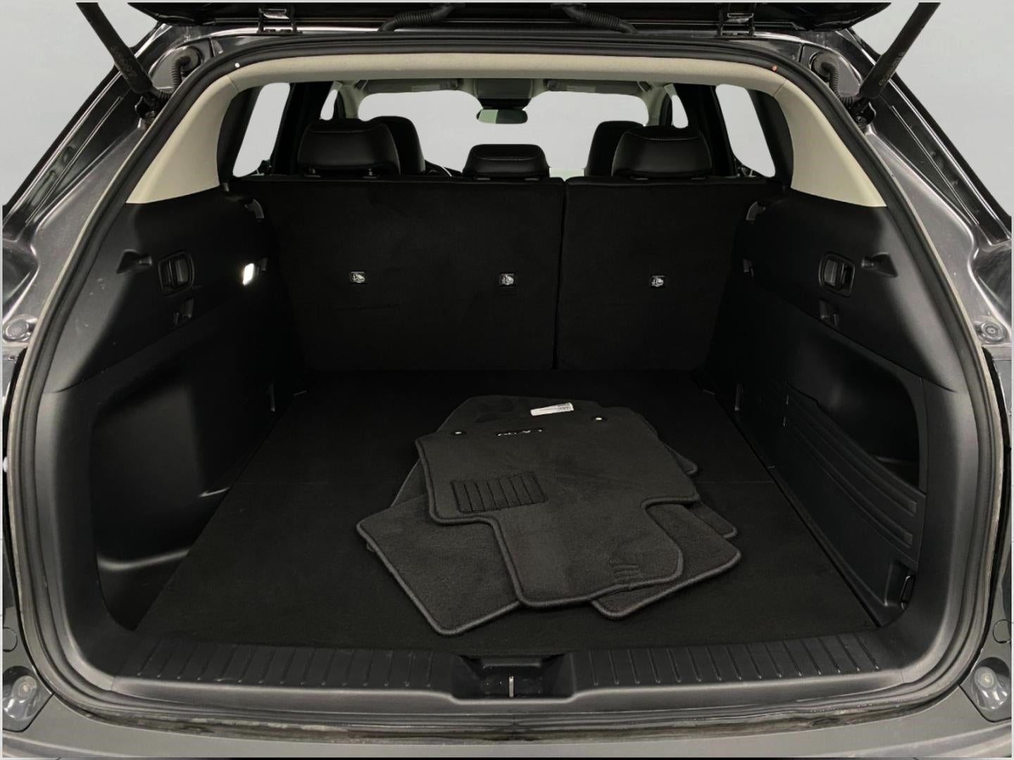 2025 Mazda Mazda CX-50 Hybrid Preferred Package AWD
