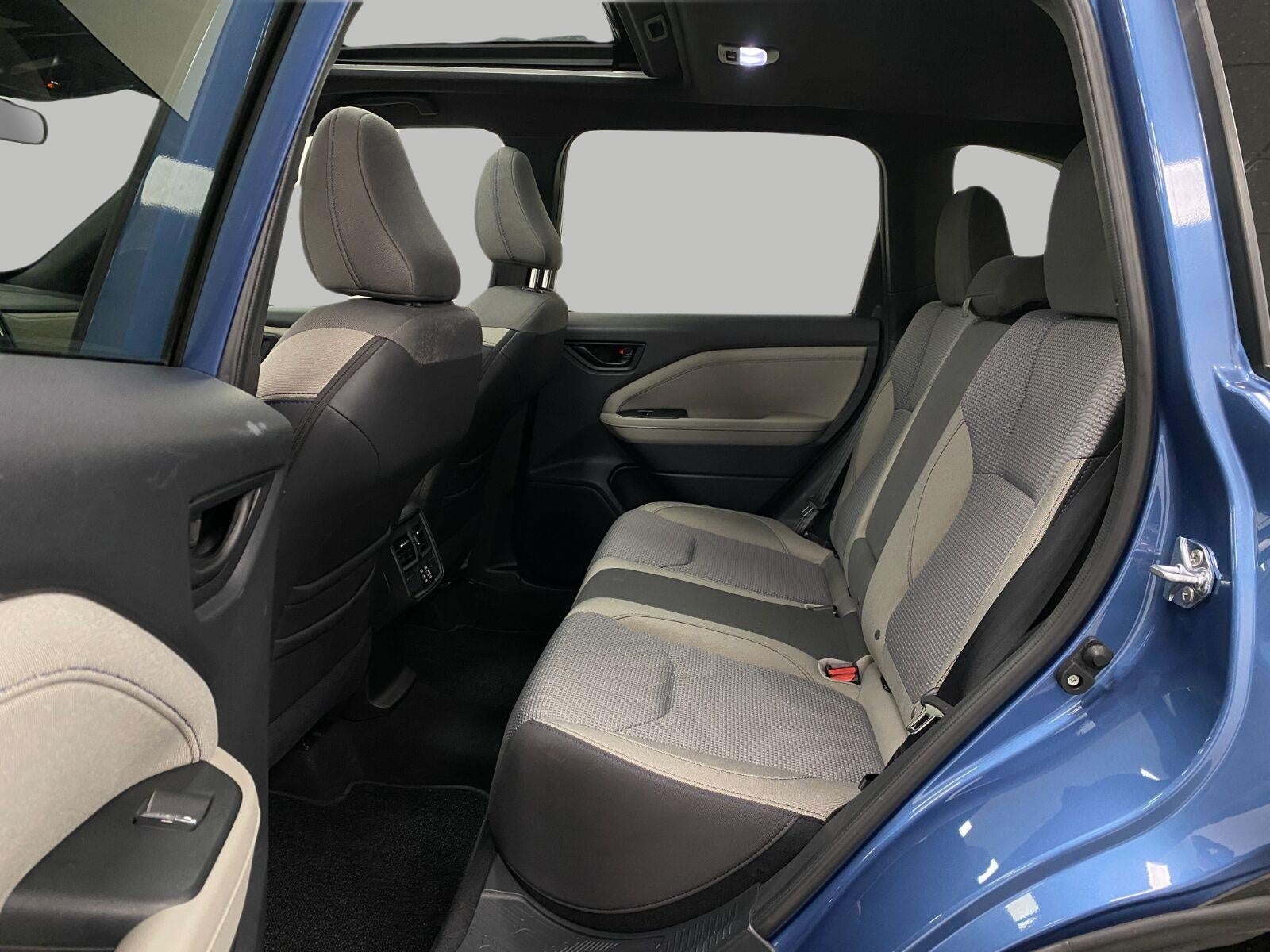 2025 Subaru Forester Premium AWD