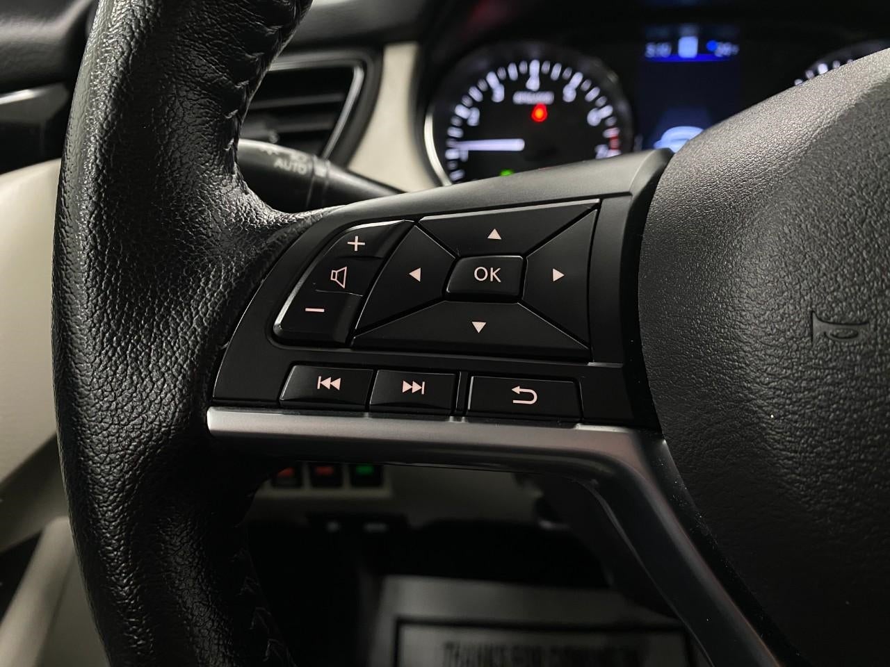 2022 Nissan Rogue Sport SL