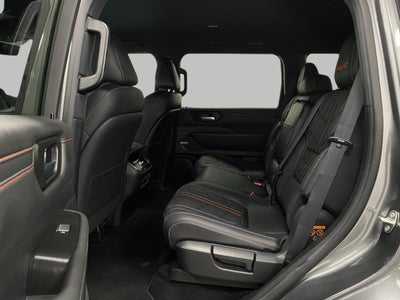 2025 Nissan Armada 4x4 PRO-4X