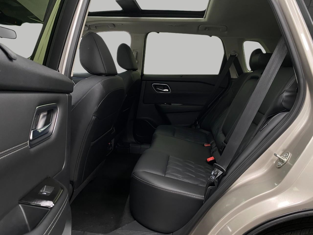 2026 Nissan Rogue AWD PLATINUM