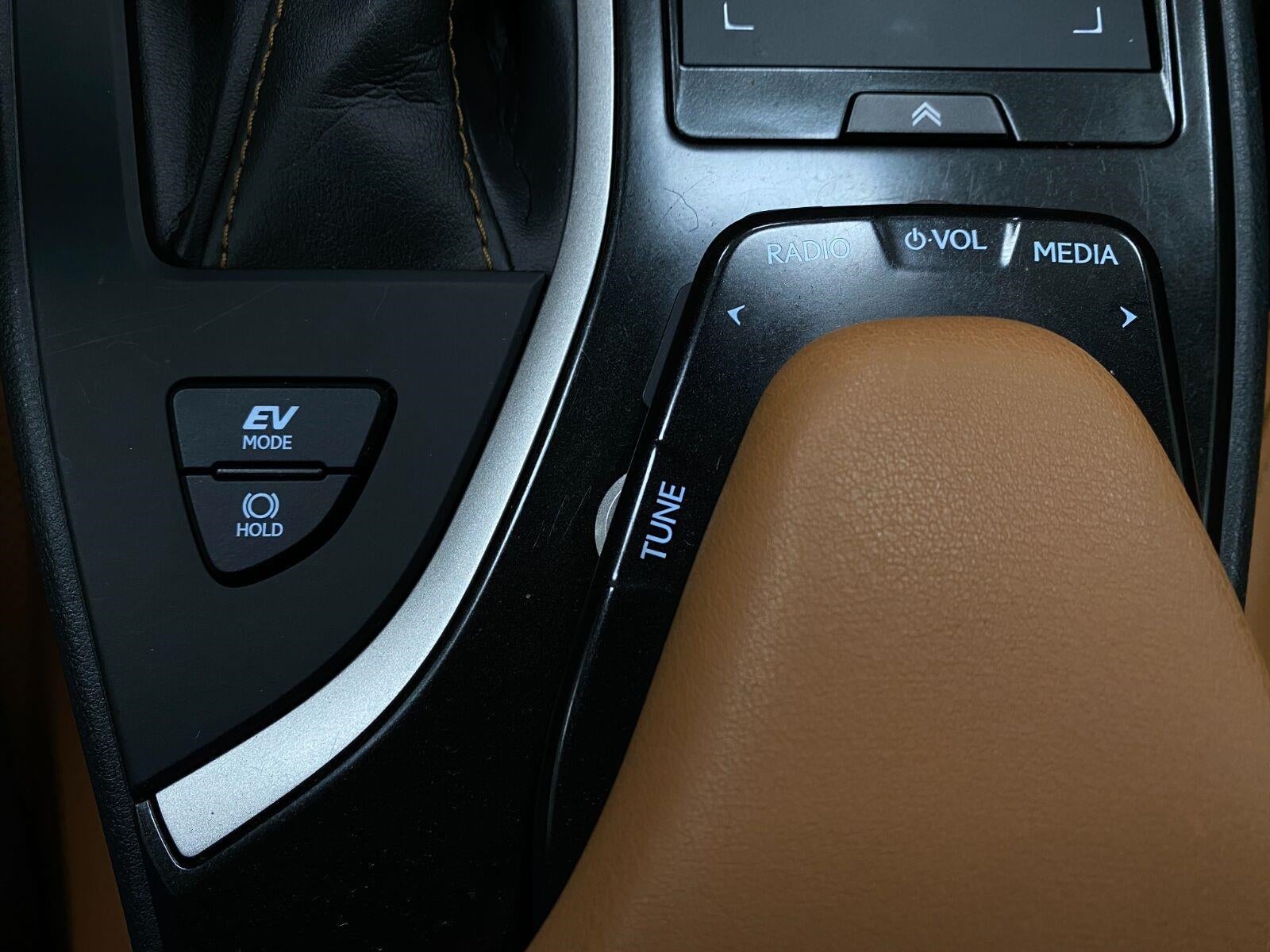 2021 Lexus UX UX 250h AWD