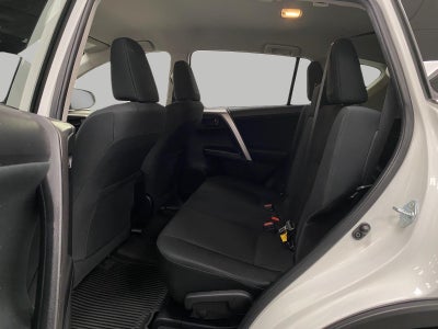 2018 Toyota RAV4 LE AWD