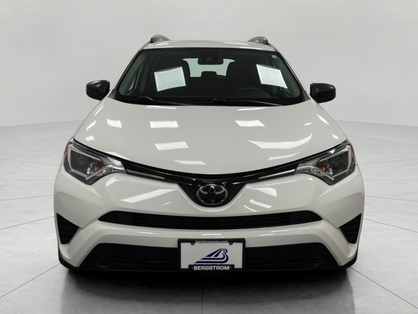 2018 Toyota RAV4 LE AWD
