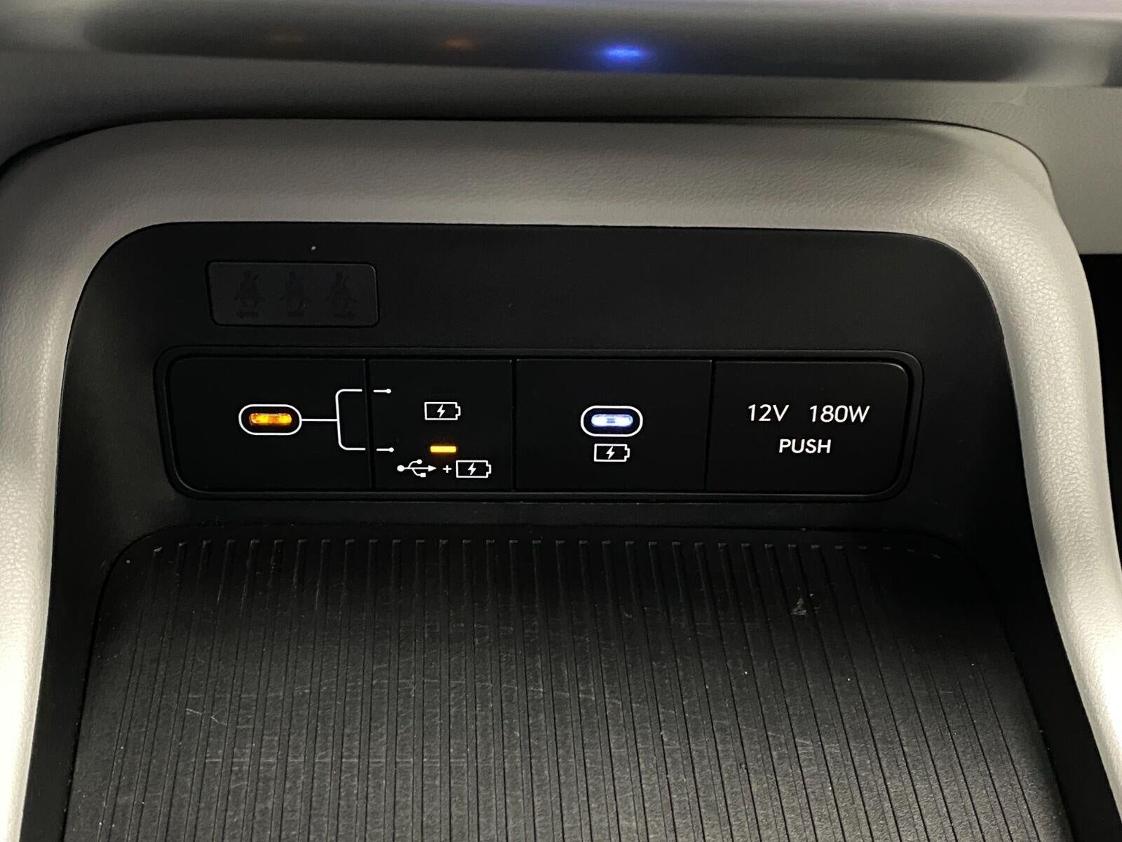 2025 Hyundai Kona SEL AWD