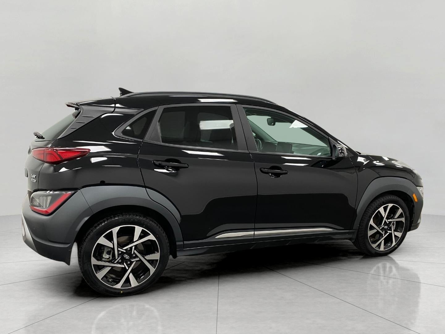 2023 Hyundai Kona Limited DCT AWD