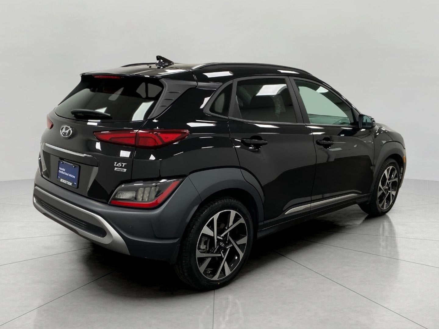 2023 Hyundai Kona Limited DCT AWD