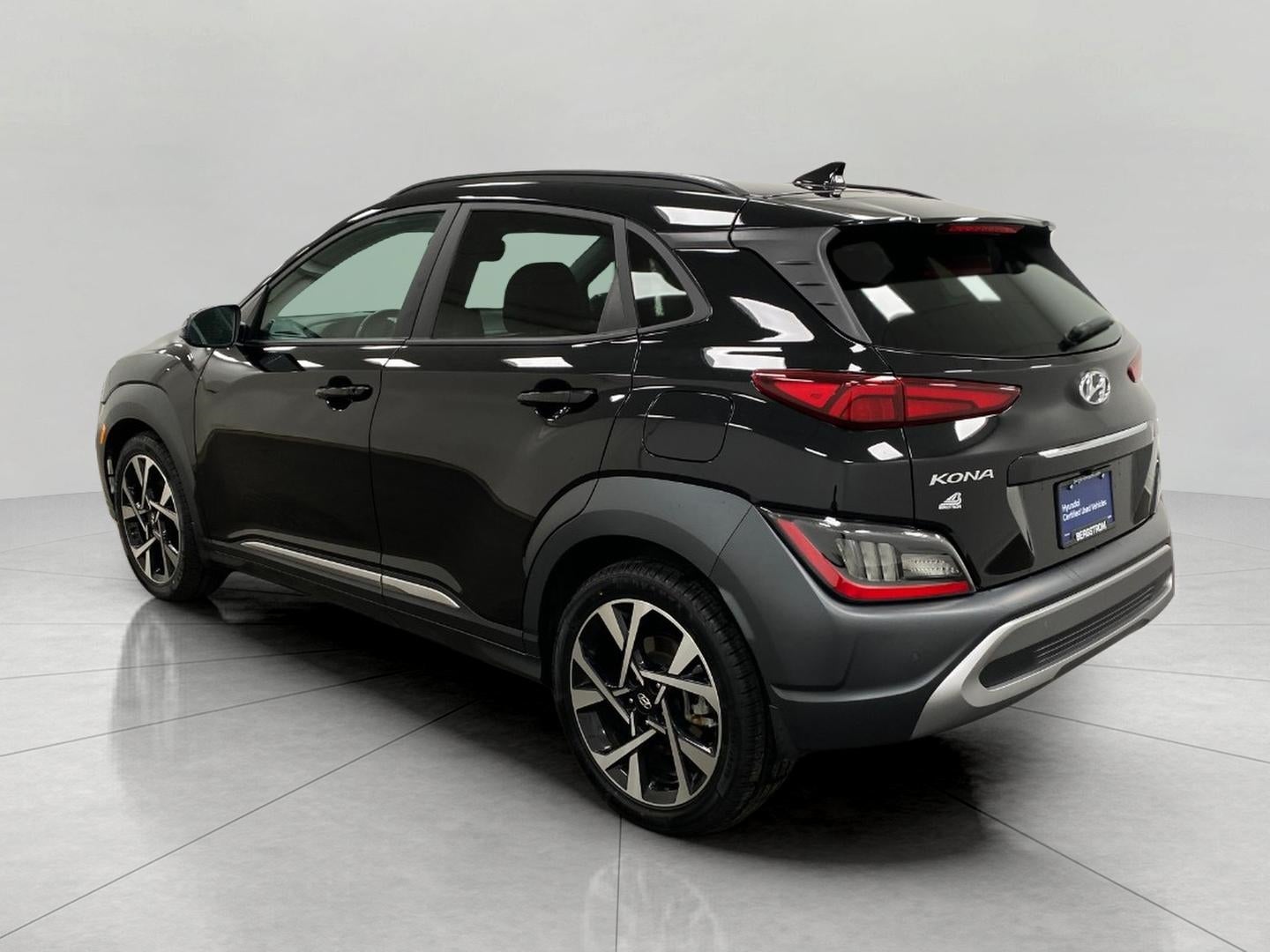 2023 Hyundai Kona Limited DCT AWD