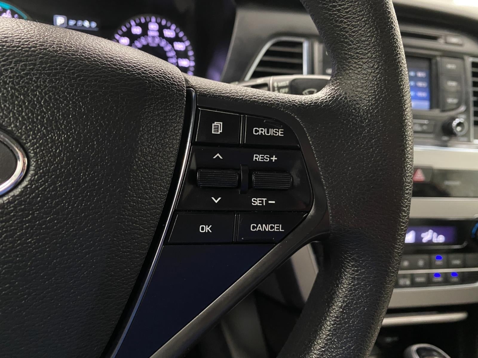 2016 Hyundai Sonata Hybrid 4dr Sdn SE