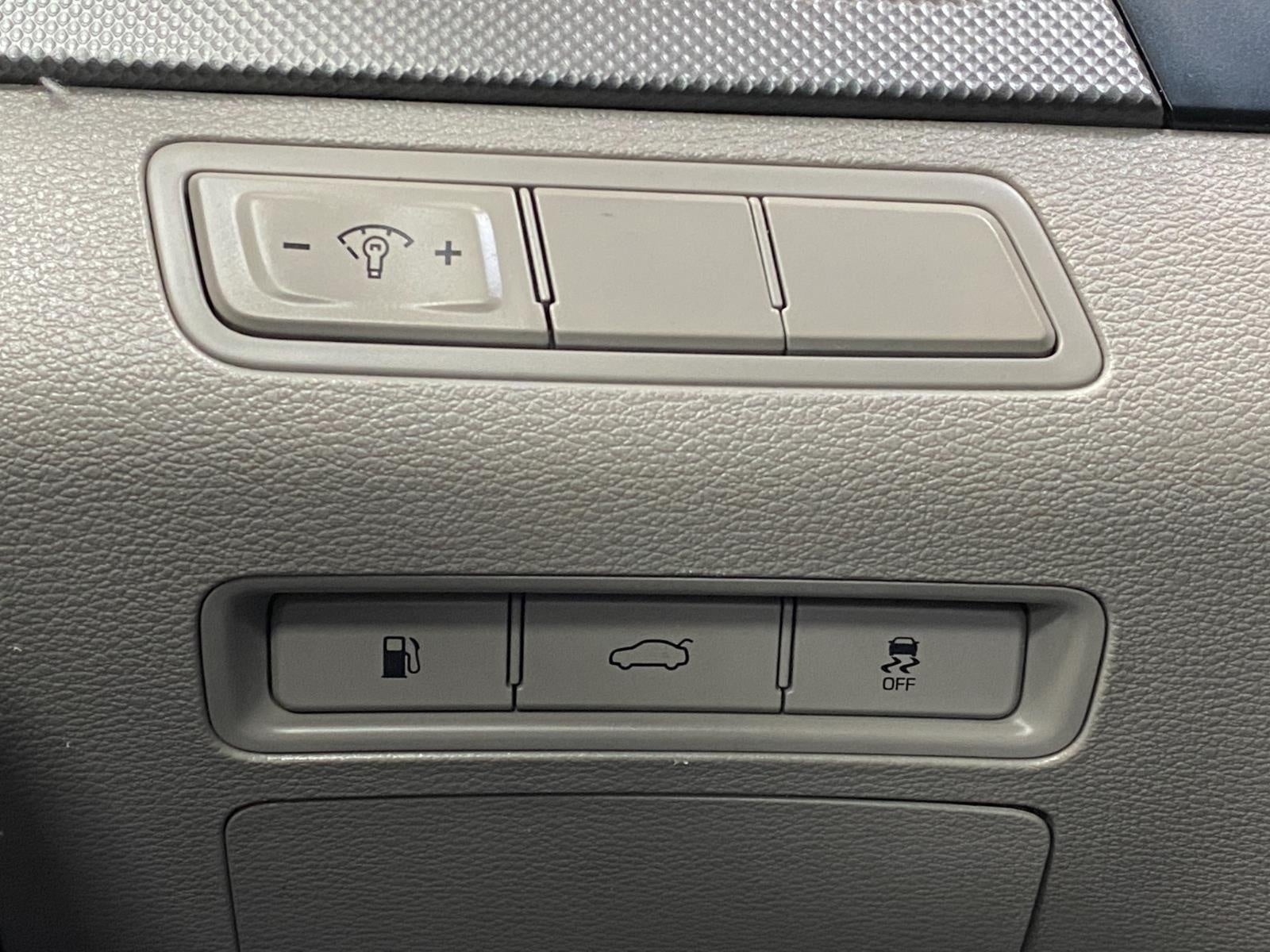 2016 Hyundai Sonata Hybrid 4dr Sdn SE
