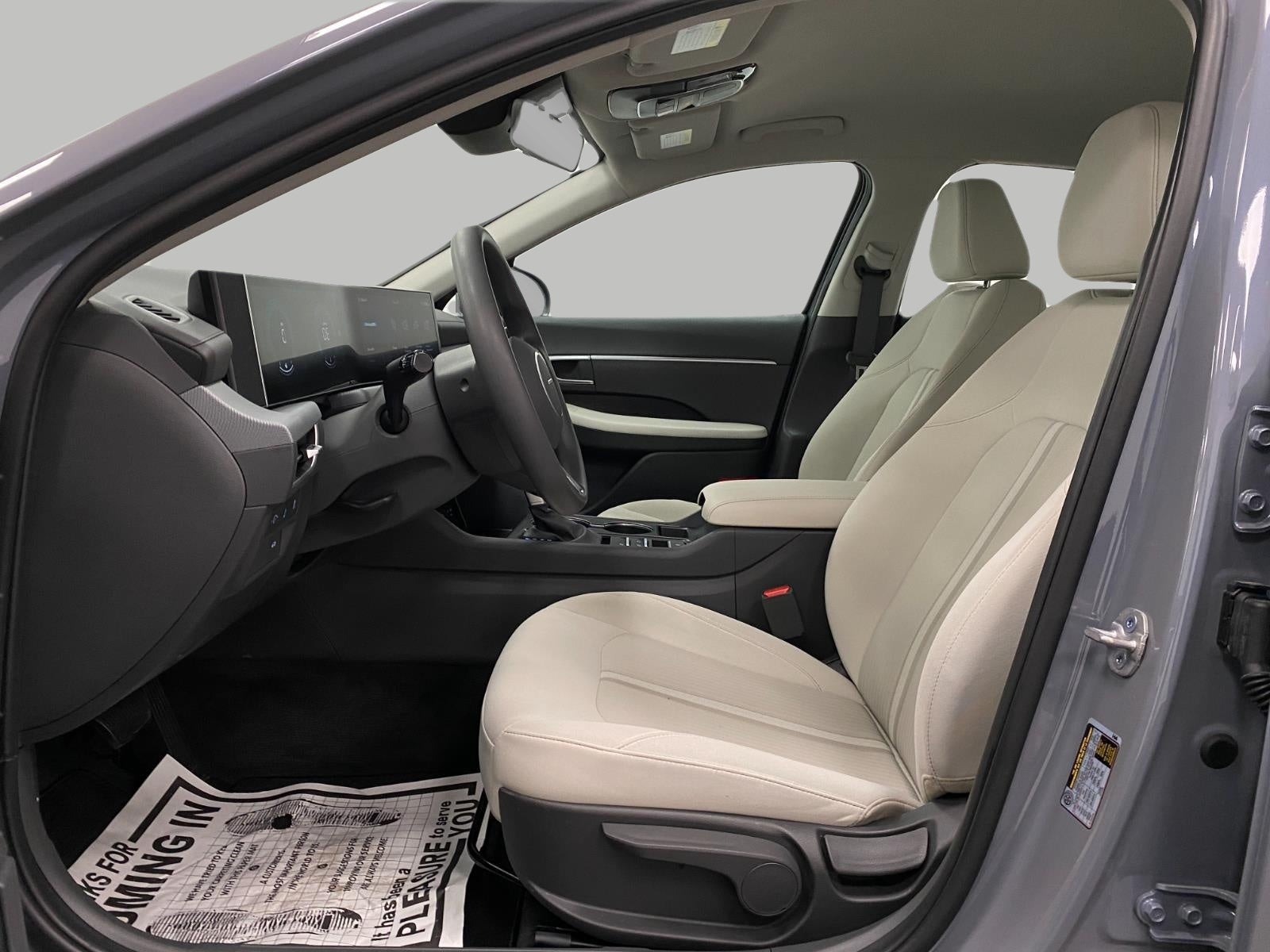2025 Hyundai Sonata SE FWD