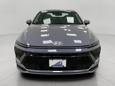 2025 Hyundai Sonata SE FWD
