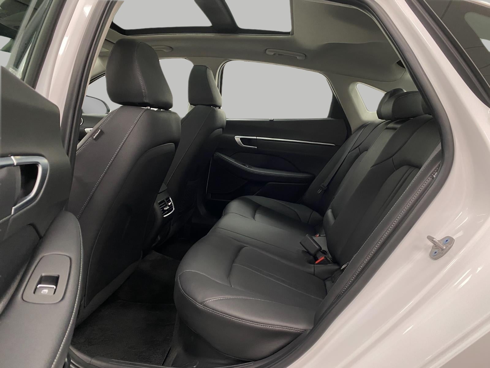 2025 Hyundai Sonata Hybrid Limited FWD