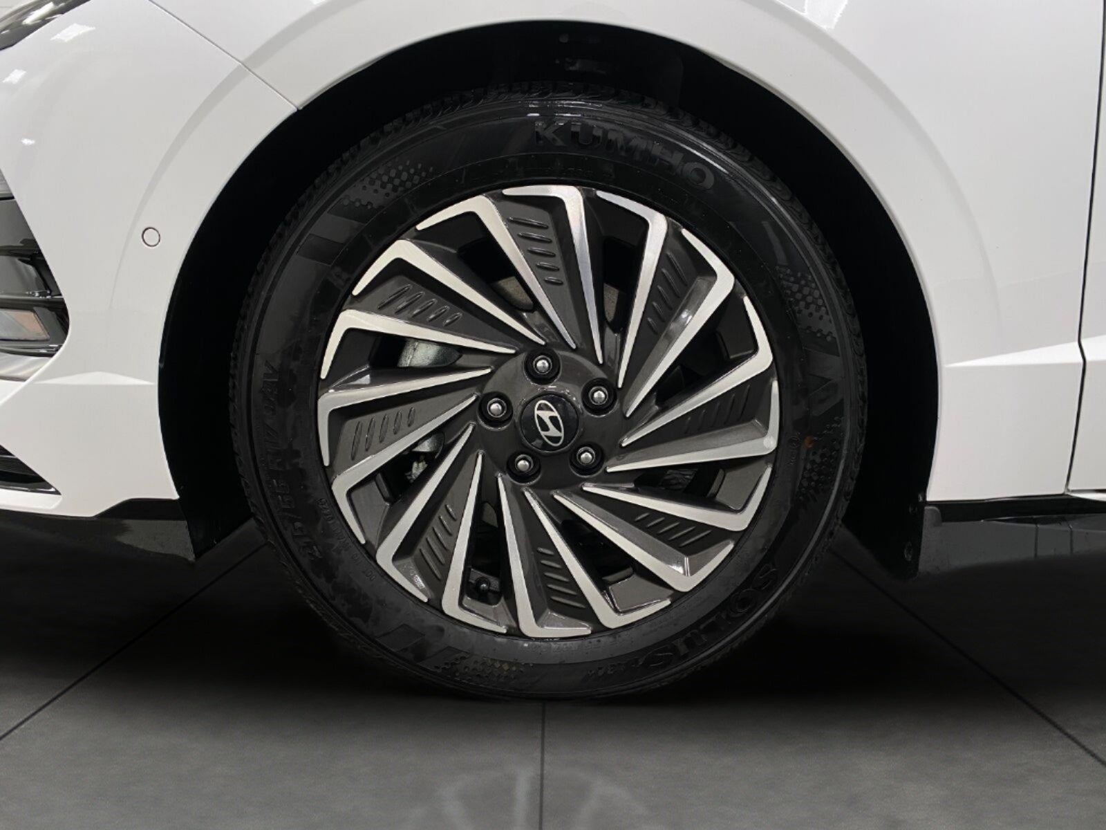 2025 Hyundai Sonata Hybrid Limited FWD