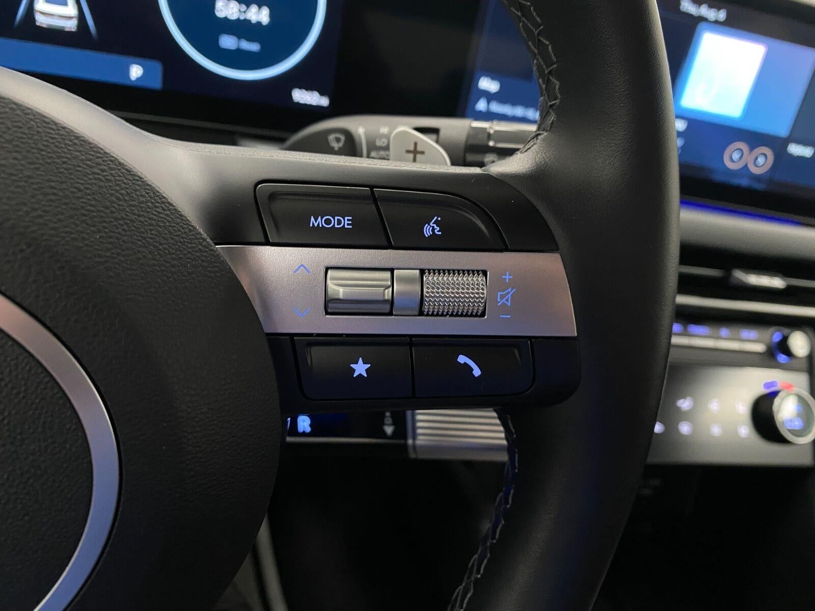 2025 Hyundai Sonata Hybrid Limited FWD