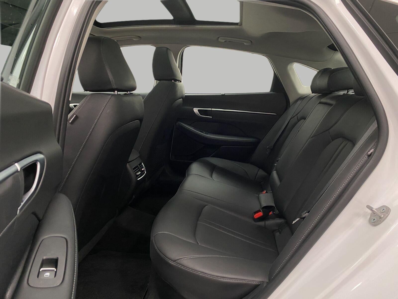 2025 Hyundai Sonata Hybrid Limited FWD
