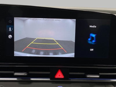 2024 Hyundai Elantra SEL IVT