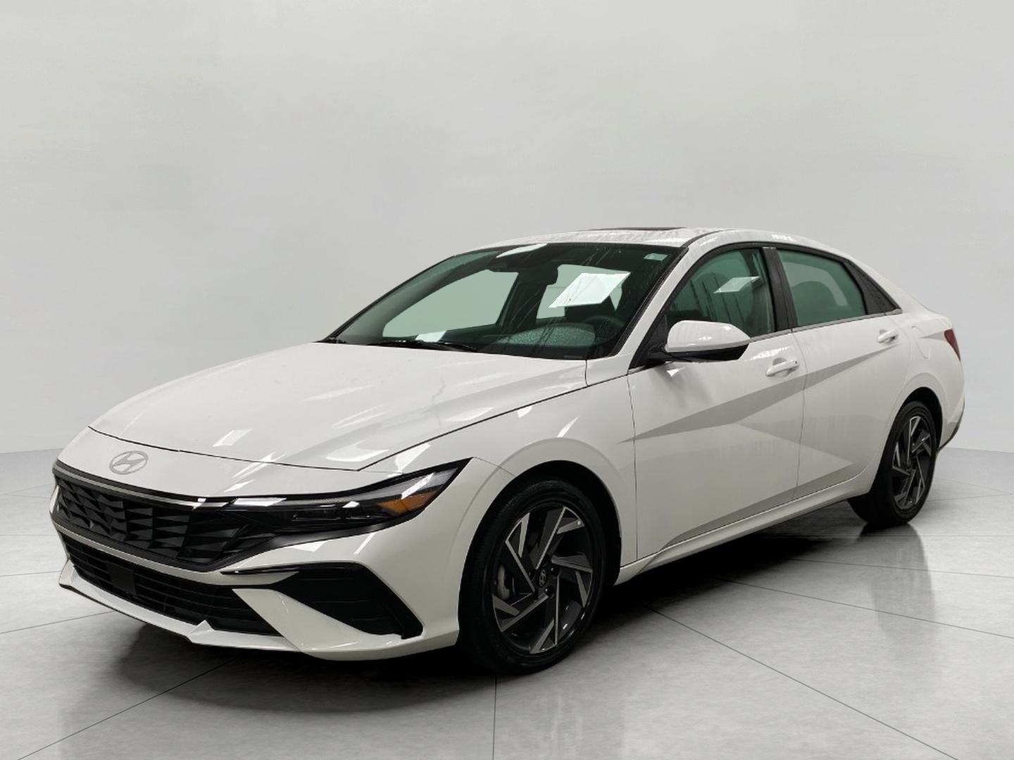 2025 Hyundai ELANTRA SEDAN