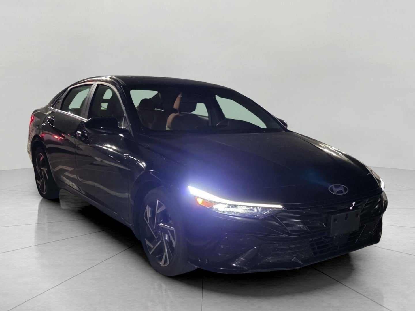2024 Hyundai Elantra SEL IVT