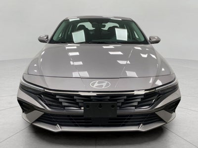 2025 Hyundai Elantra SEL Convenience IVT