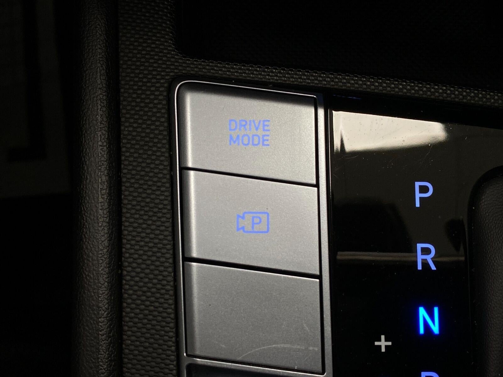 2025 Hyundai Elantra SEL Convenience IVT