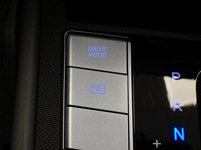 2025 Hyundai Elantra SEL Convenience IVT