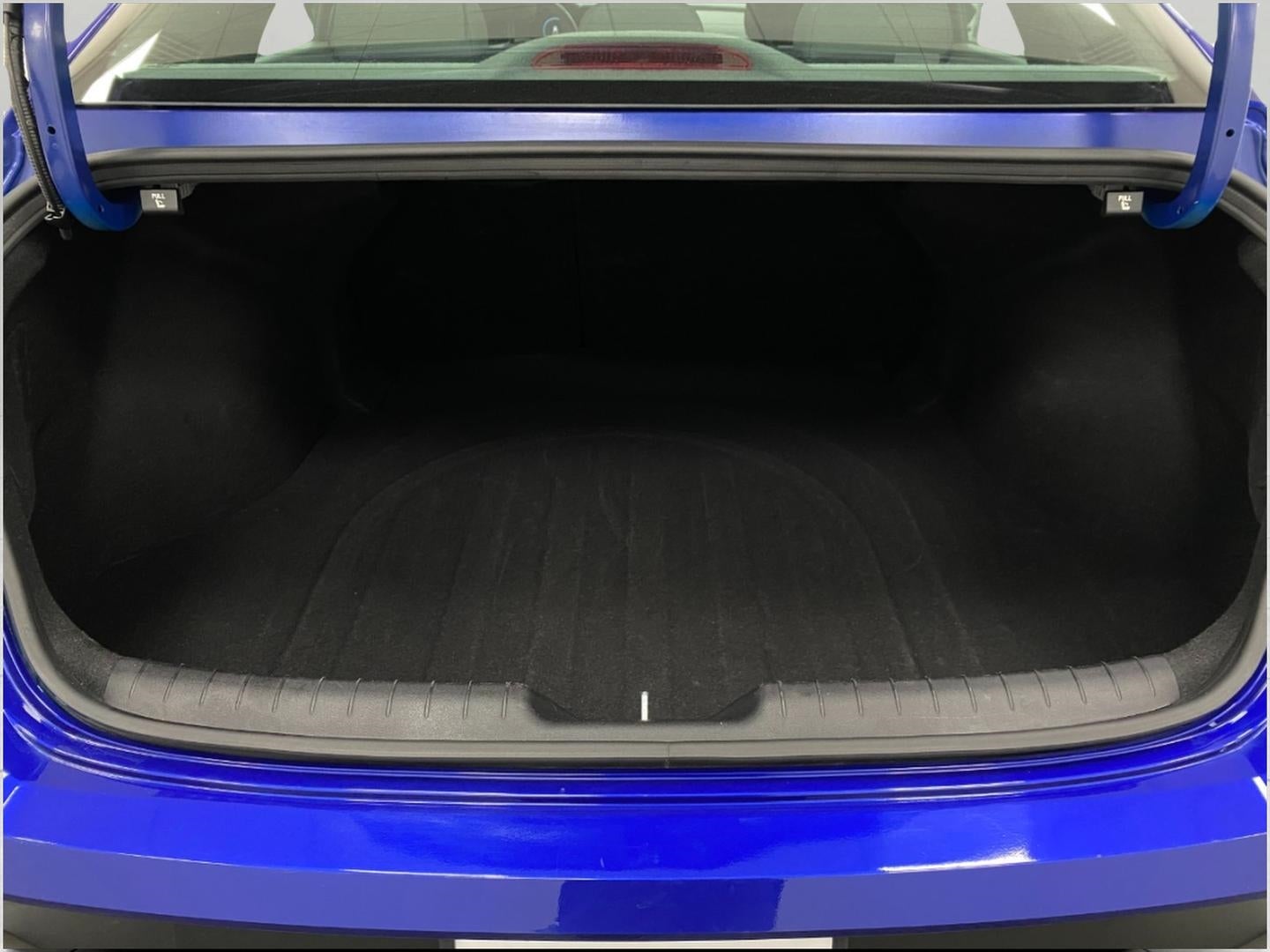 2025 Hyundai Elantra SEL Convenience IVT