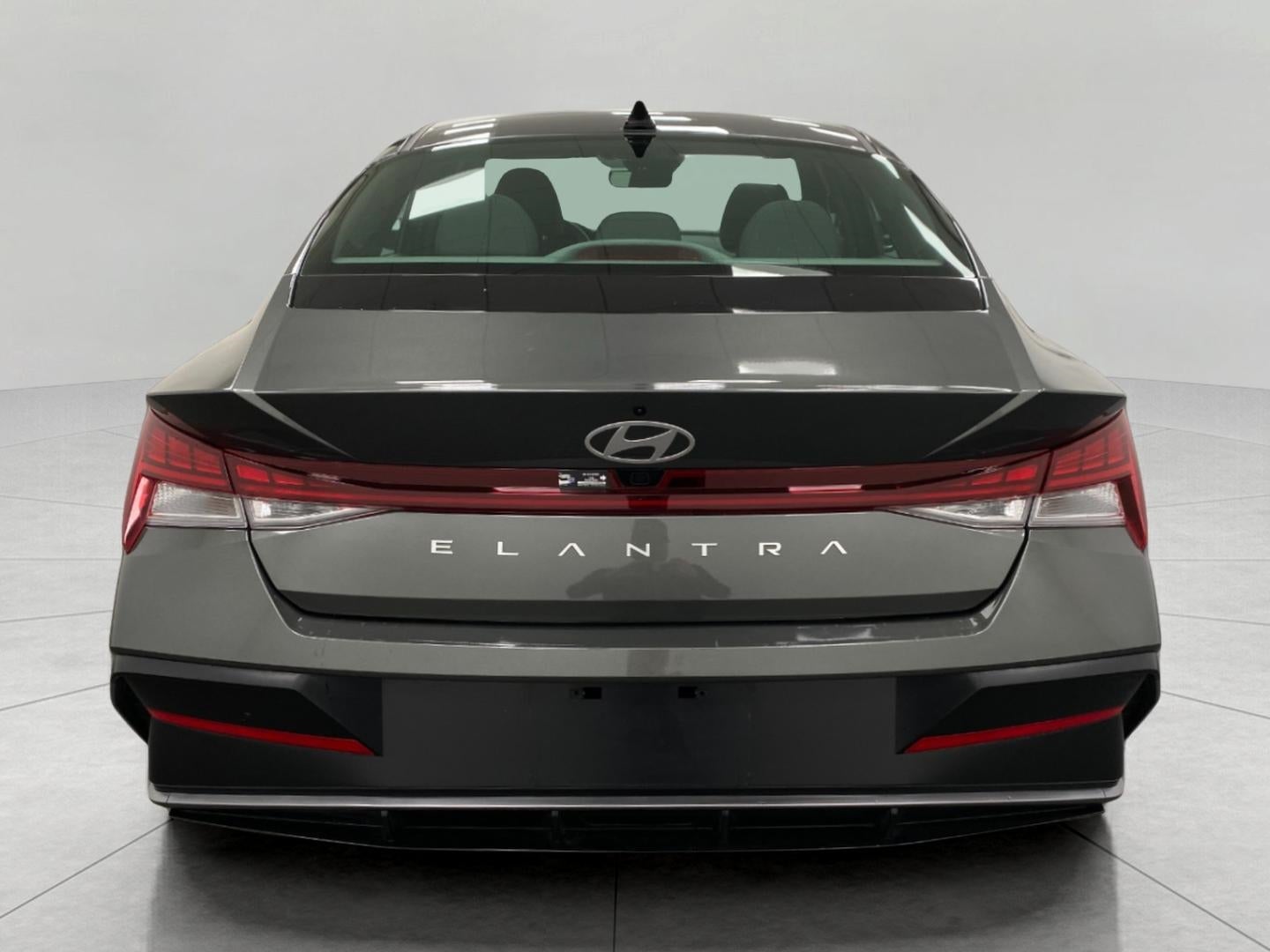 2025 Hyundai ELANTRA SEDAN