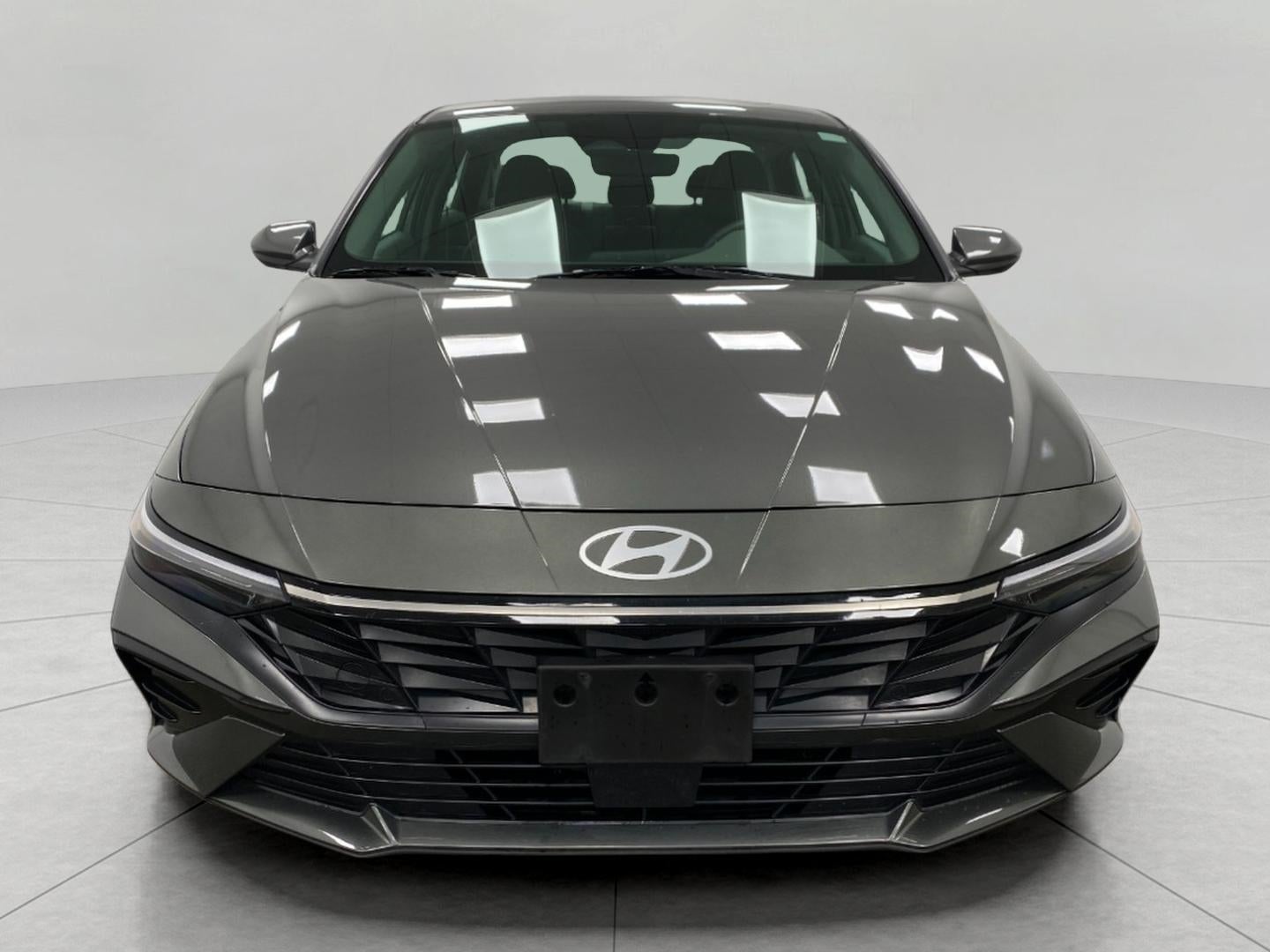 2025 Hyundai ELANTRA SEDAN