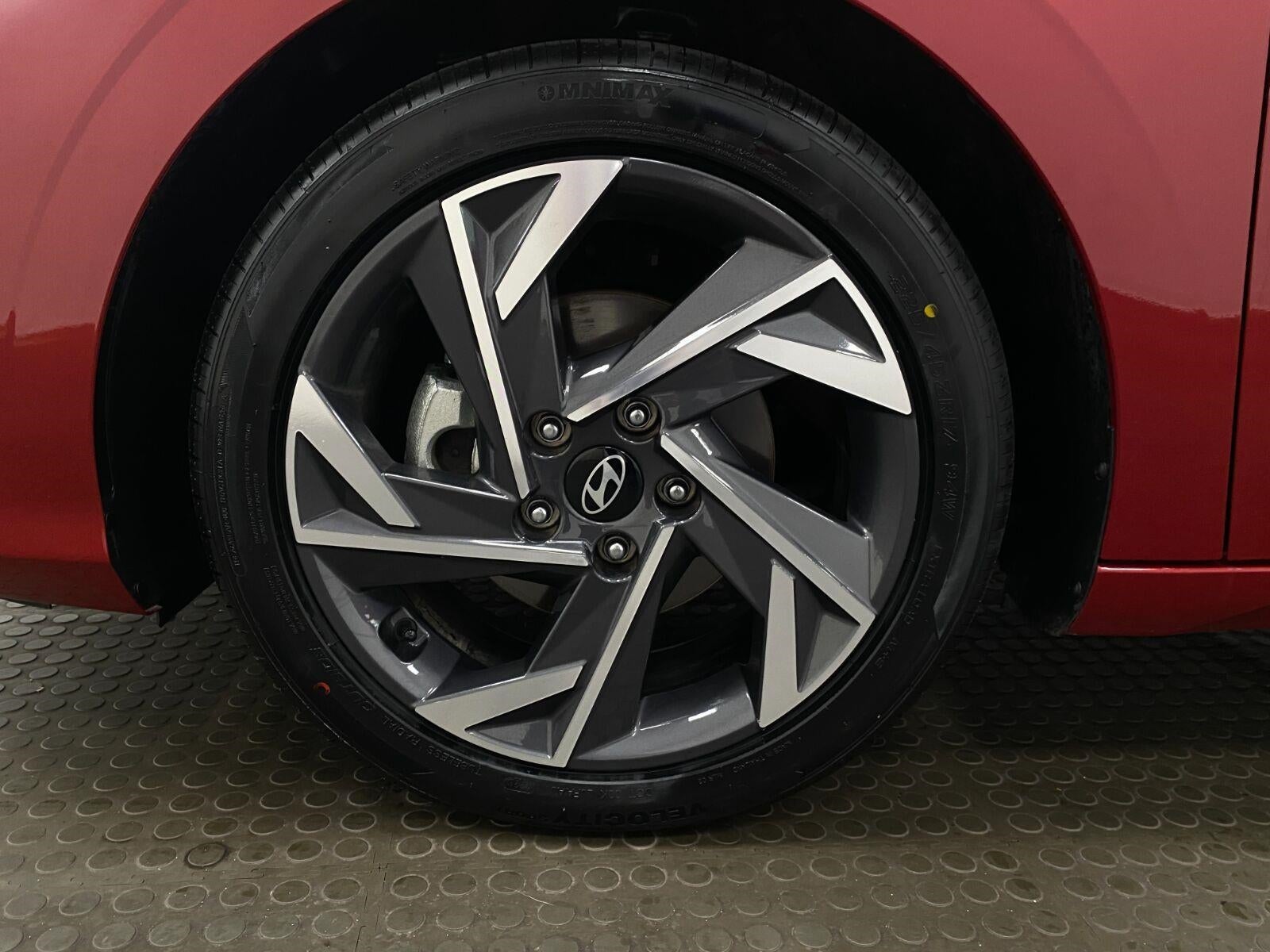 2025 Hyundai Elantra SEL Convenience IVT