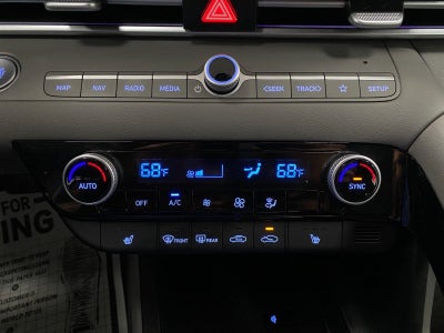2025 Hyundai Elantra SEL Convenience IVT