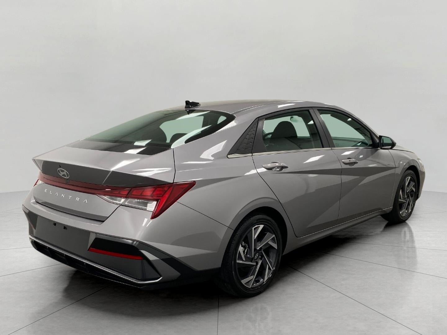 2025 Hyundai ELANTRA SEDAN