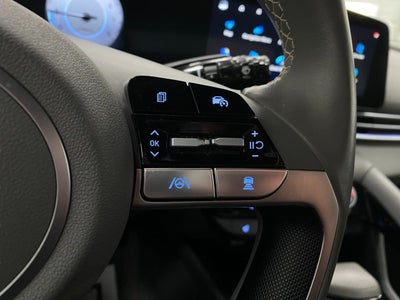 2025 Hyundai Elantra SEL Convenience IVT