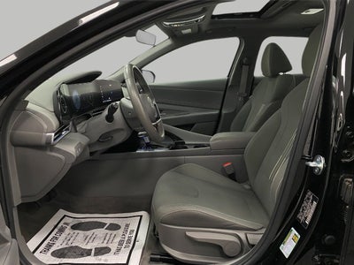 2025 Hyundai Elantra SEL Convenience IVT