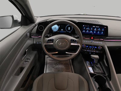 2024 Hyundai Elantra SEL IVT